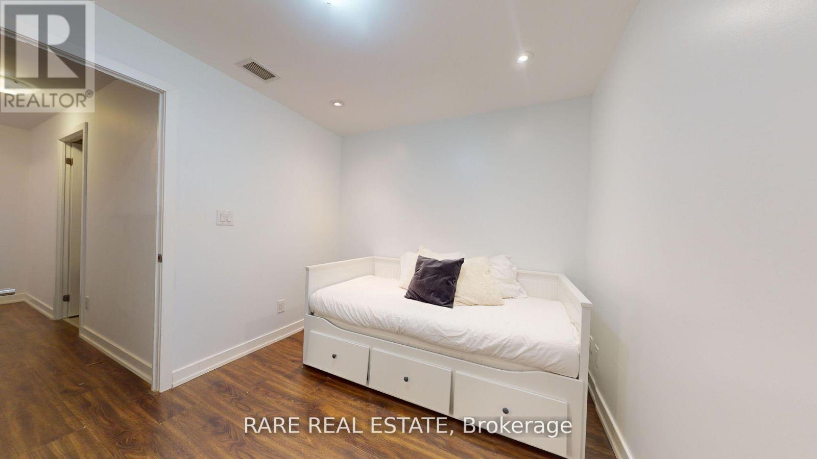 102 - 205 Manning Avenue, Toronto, Ontario  M6J 0E2 - Photo 16 - C12941228