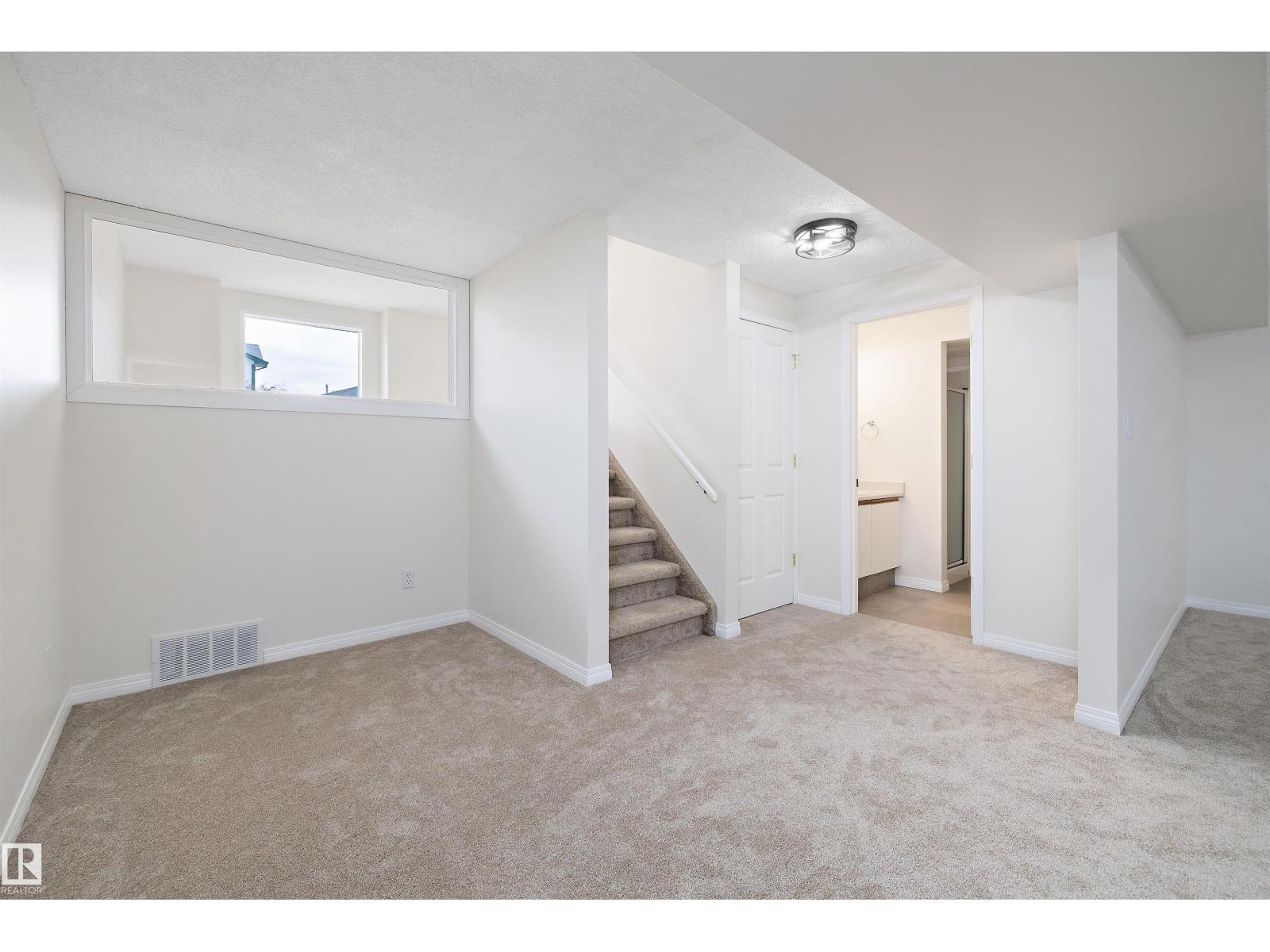 5914 162a Av Nw, Edmonton, Alberta  T5Y 2W2 - Photo 37 - E4478775