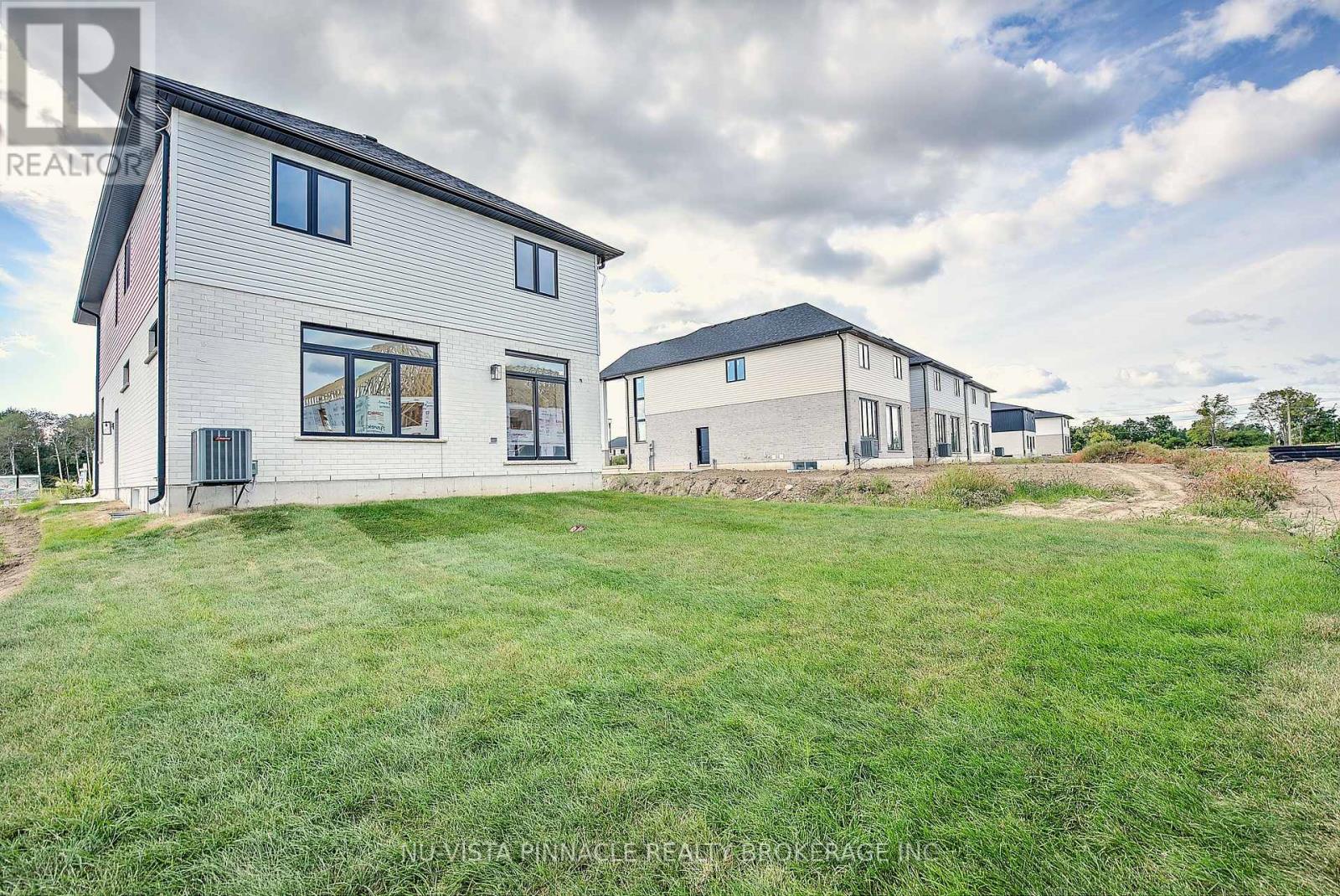 4282 Liberty Crossing, London South, Ontario  N6P 1J9 - Photo 50 - X12941180