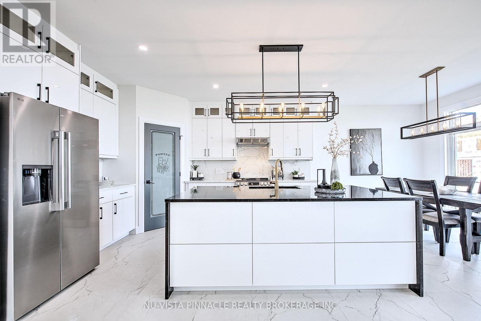 4282 Liberty Crossing, London South, Ontario  N6P 1J9 - Photo 9 - X12941180