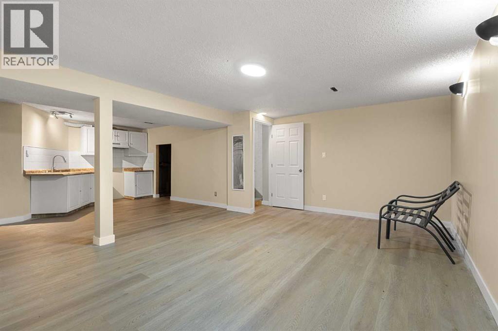 268 Madeira Place Ne, Calgary, Alberta  T2A 5T1 - Photo 21 - A2295798