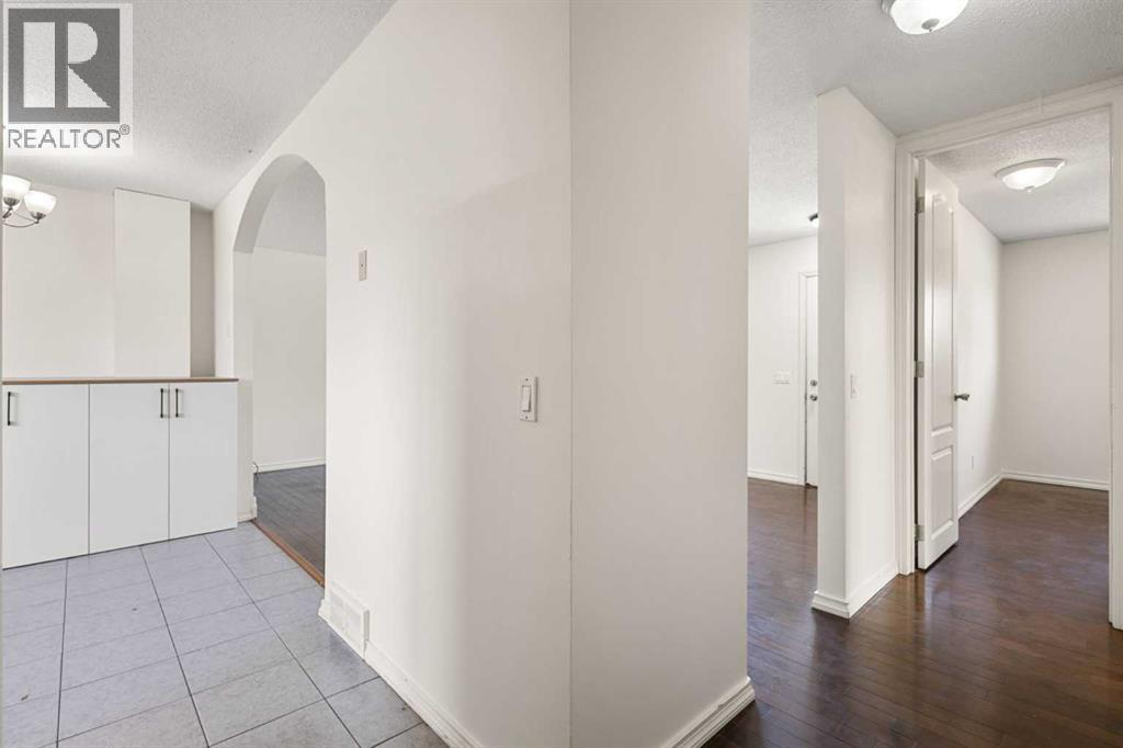 268 Madeira Place Ne, Calgary, Alberta  T2A 5T1 - Photo 11 - A2295798