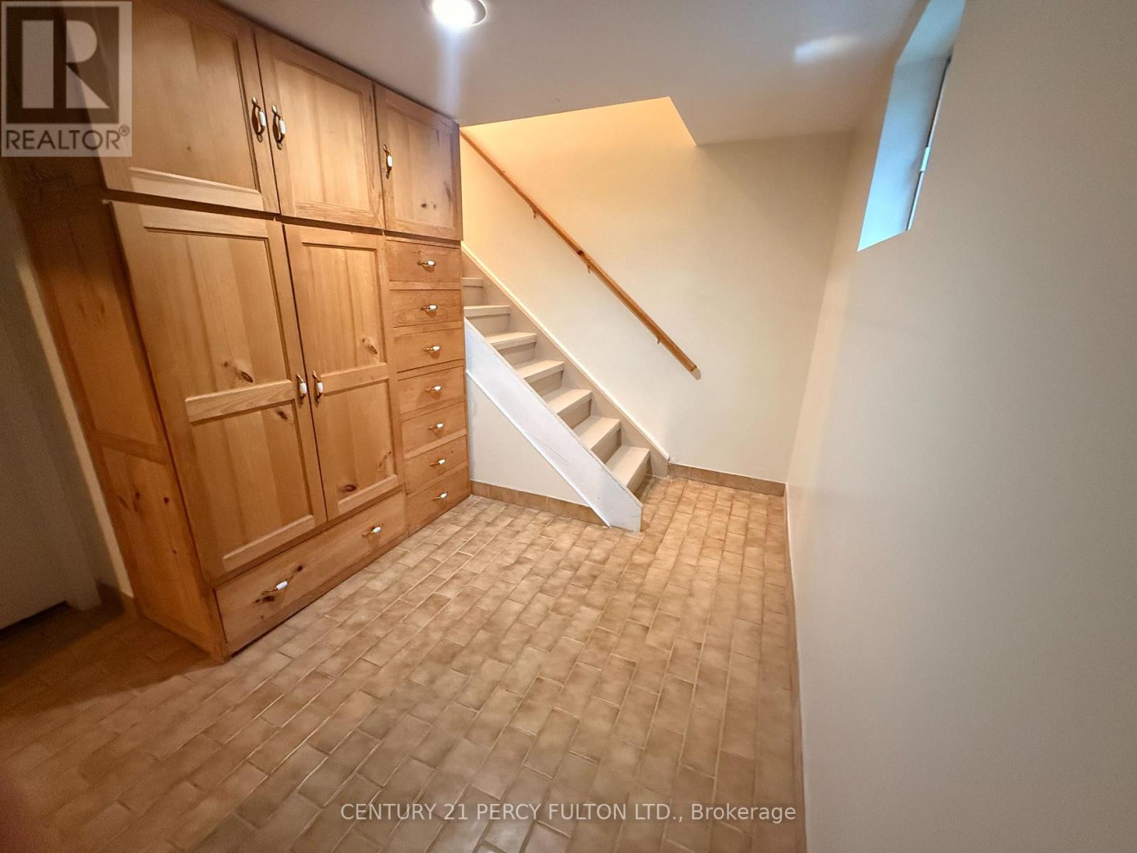 17 Maywood Park, Toronto, Ontario  M1K 2G9 - Photo 8 - E12941102