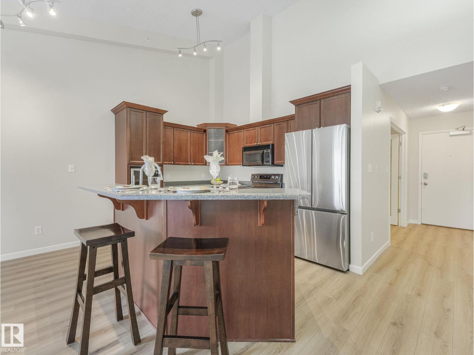 #515 10311 111 St Nw, Edmonton, Alberta  T5K 2Y8 - Photo 3 - E4479908