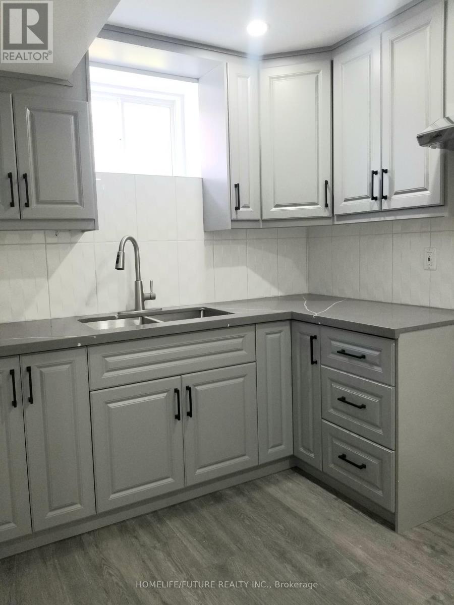 3101 Willowridge Path, Pickering, Ontario  L1X 0N5 - Photo 12 - E12941230