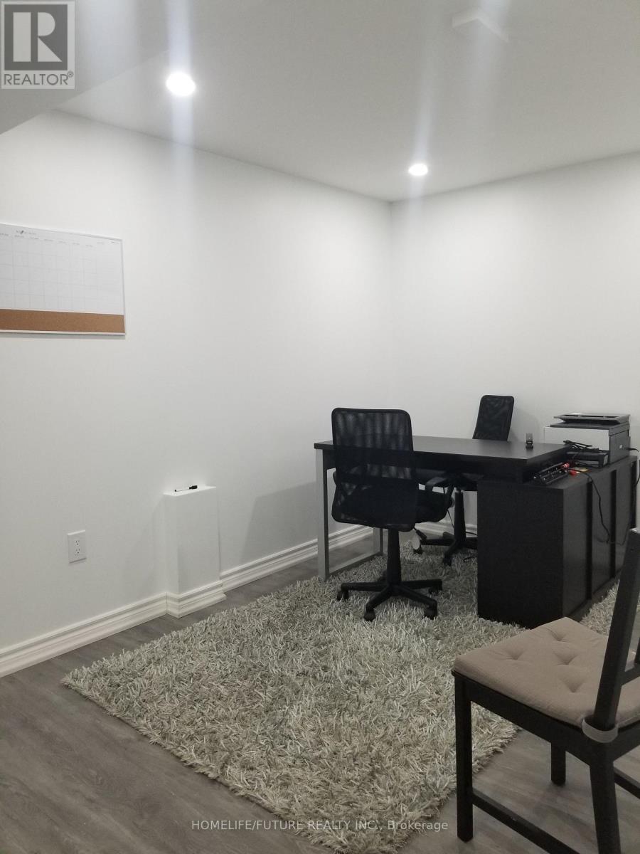 3101 Willowridge Path, Pickering, Ontario  L1X 0N5 - Photo 19 - E12941230