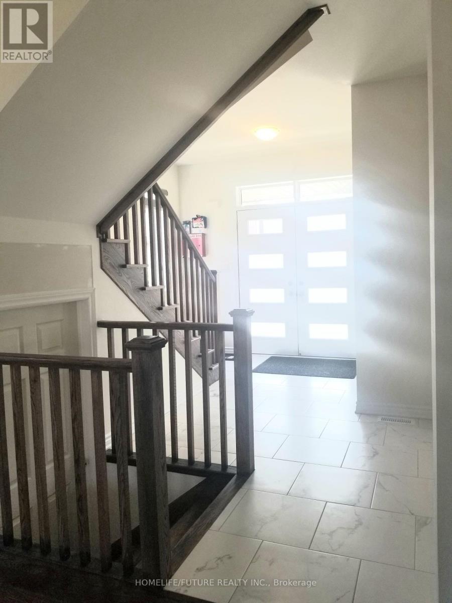 3101 Willowridge Path, Pickering, Ontario  L1X 0N5 - Photo 4 - E12941230