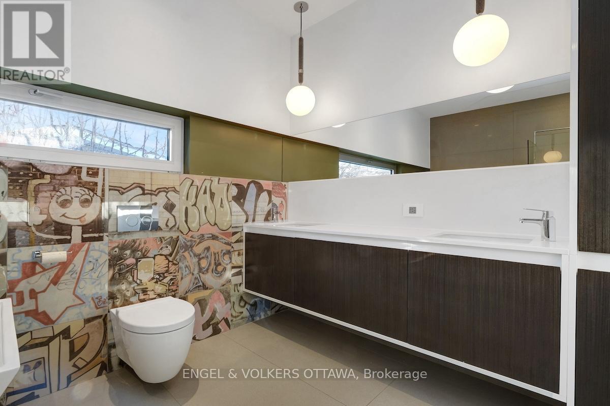 608 Byron Avenue, Ottawa, Ontario  K2A 0E5 - Photo 39 - X12941128