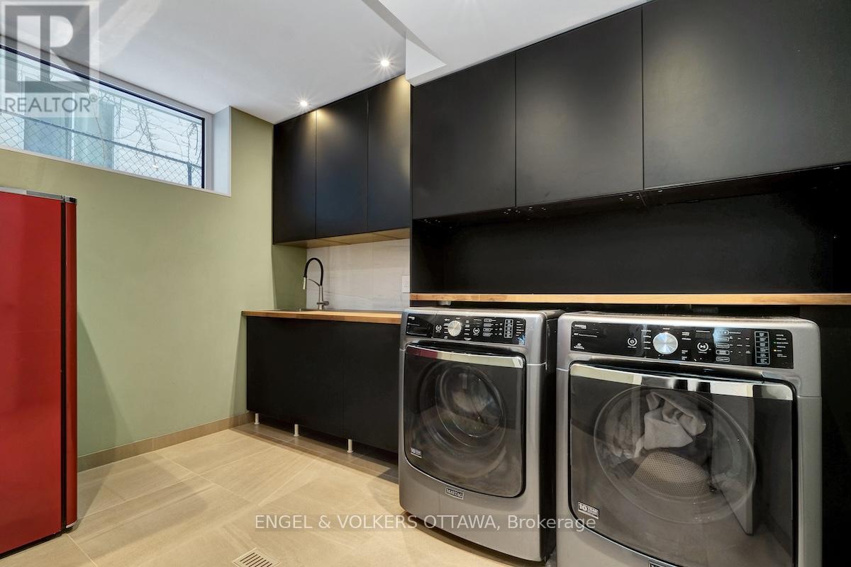 608 Byron Avenue, Ottawa, Ontario  K2A 0E5 - Photo 44 - X12941128