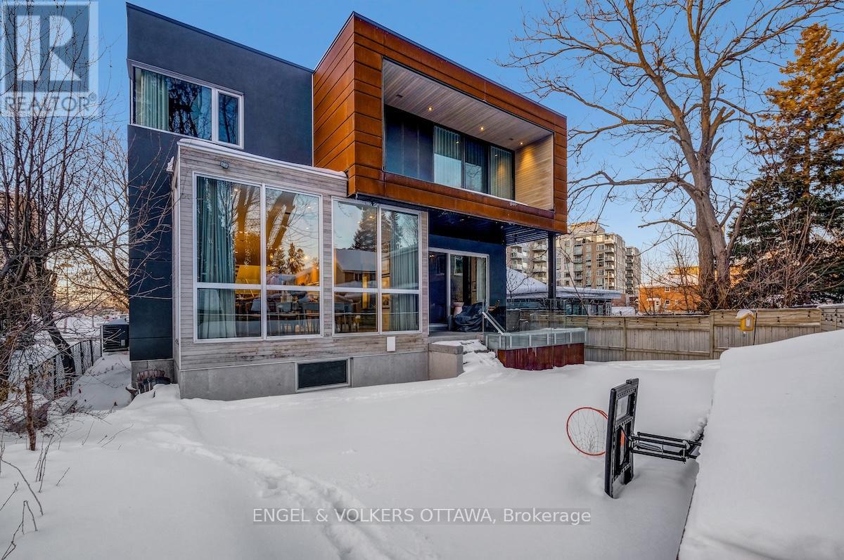 608 Byron Avenue, Ottawa, Ontario  K2A 0E5 - Photo 48 - X12941128