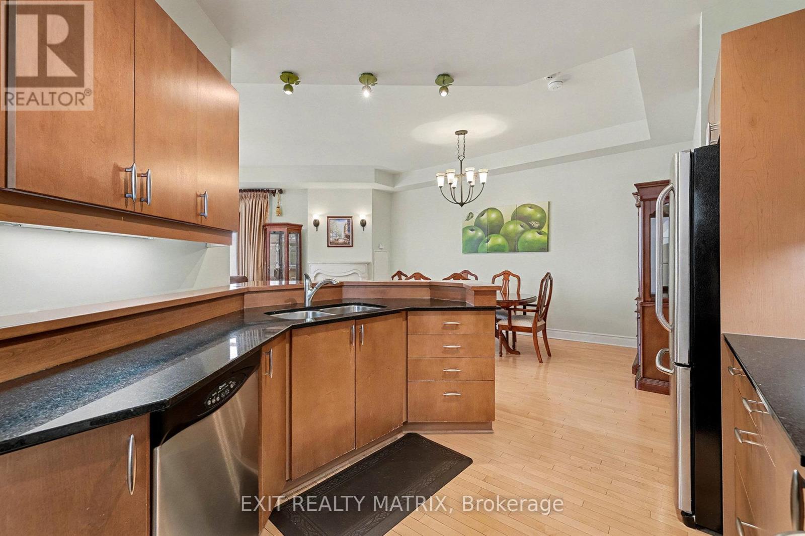 1505 - 85 Bronson Avenue, Ottawa, Ontario  K1R 6G7 - Photo 8 - X12941134