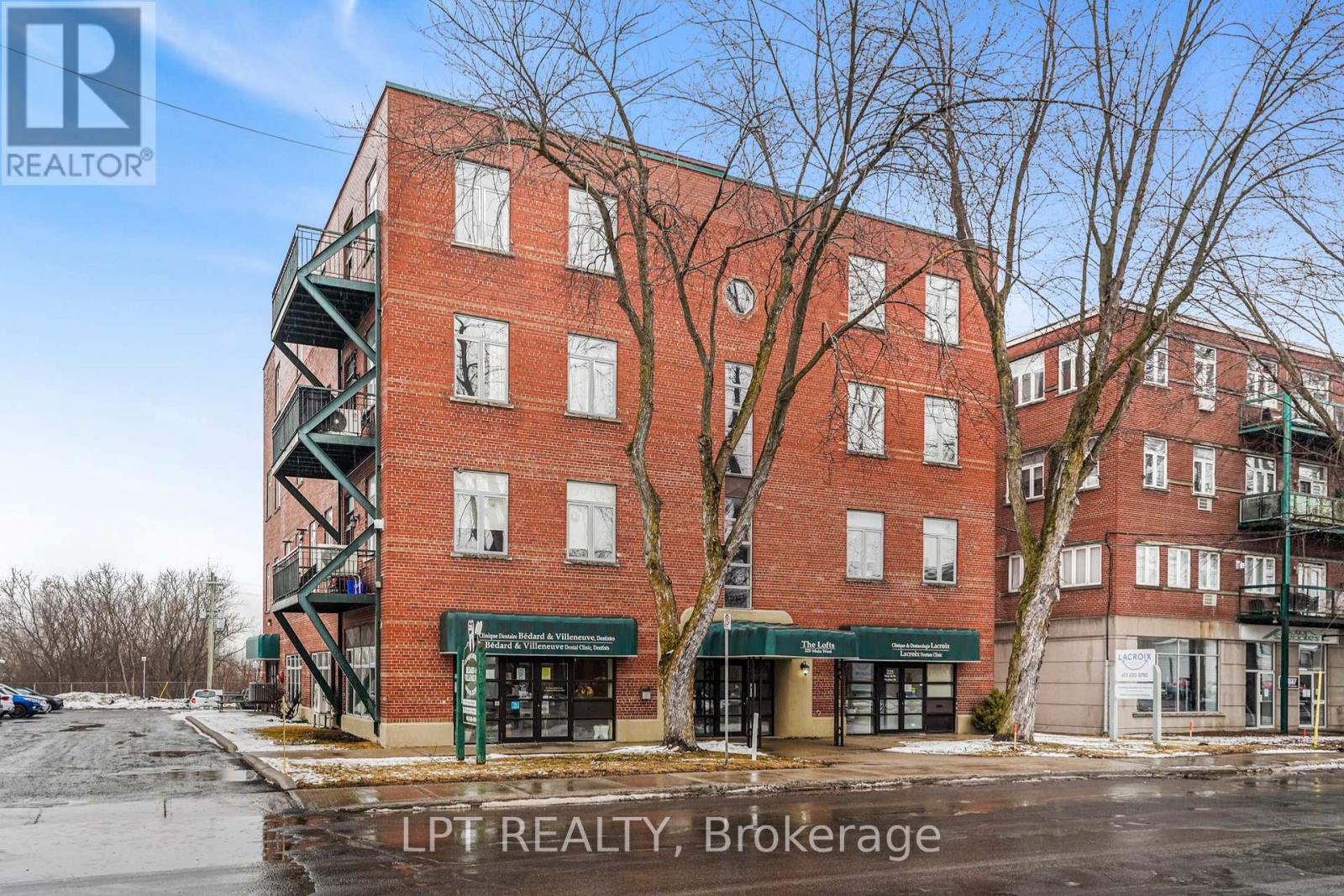 225 MAIN STREET W, Hawkesbury, Ontario