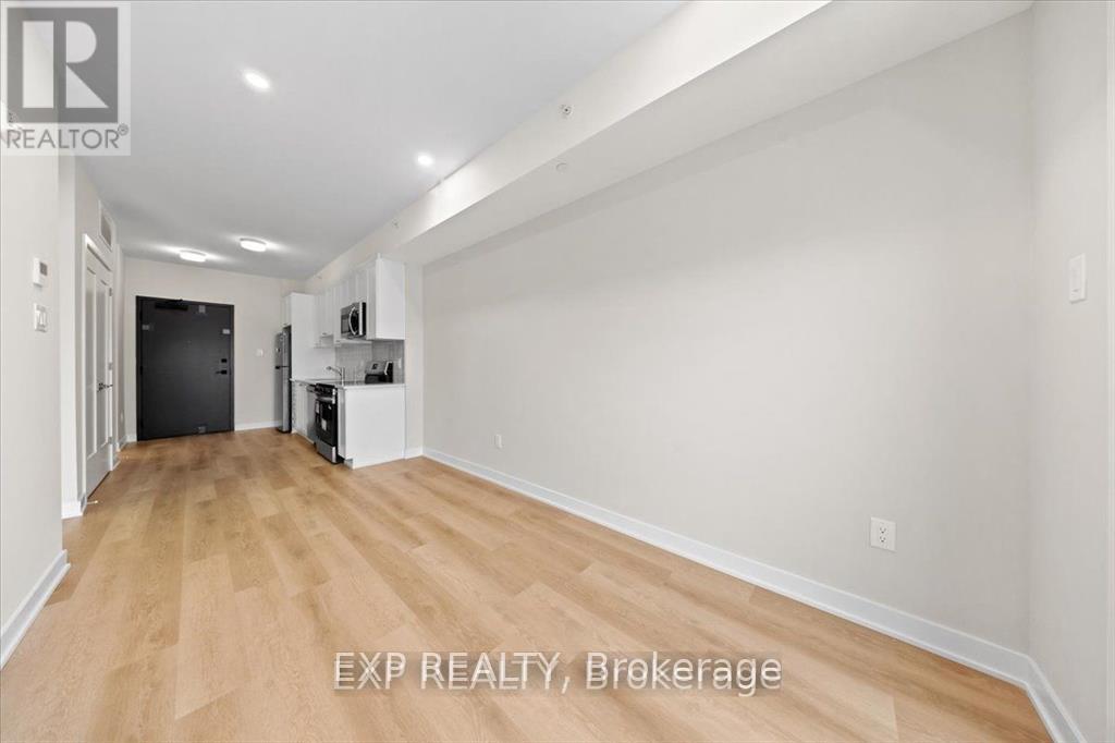 208 - 2376 Tenth Line Road, Ottawa, Ontario  K4A 0M7 - Photo 7 - X12941220