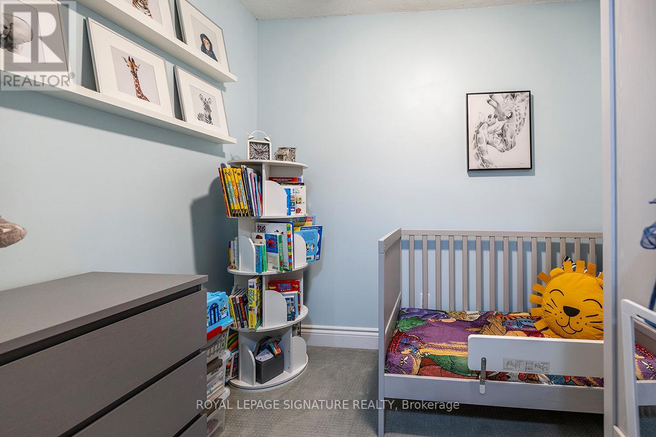 210 - 19 Northern Heights Drive, Richmond Hill, Ontario  L4B 4M4 - Photo 10 - N12941126