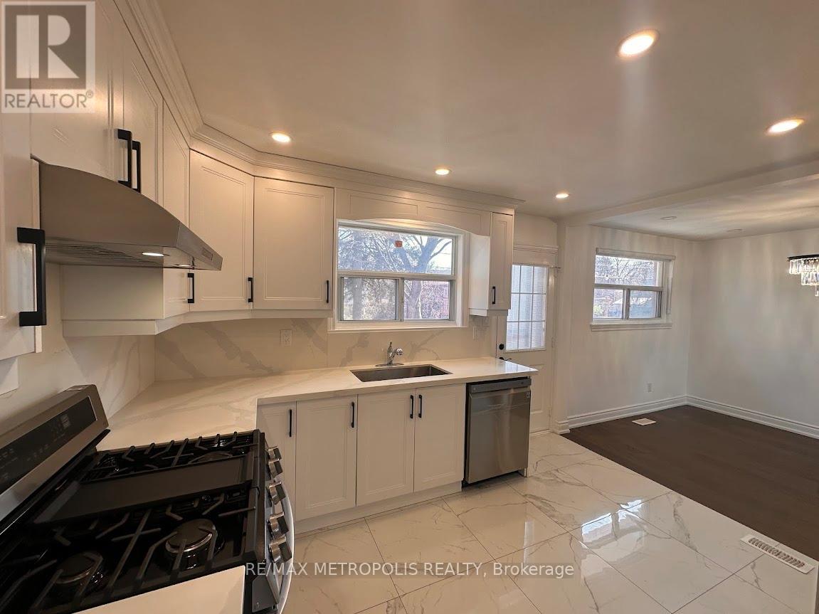 9 Gladiator Road, Markham, Ontario  L3P 1J1 - Photo 12 - N12941130