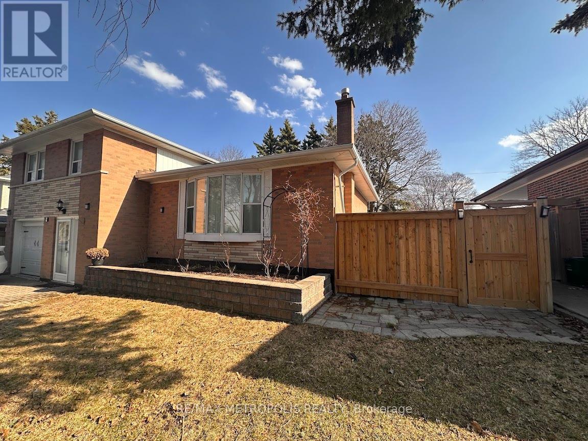 9 Gladiator Road, Markham, Ontario  L3P 1J1 - Photo 33 - N12941130