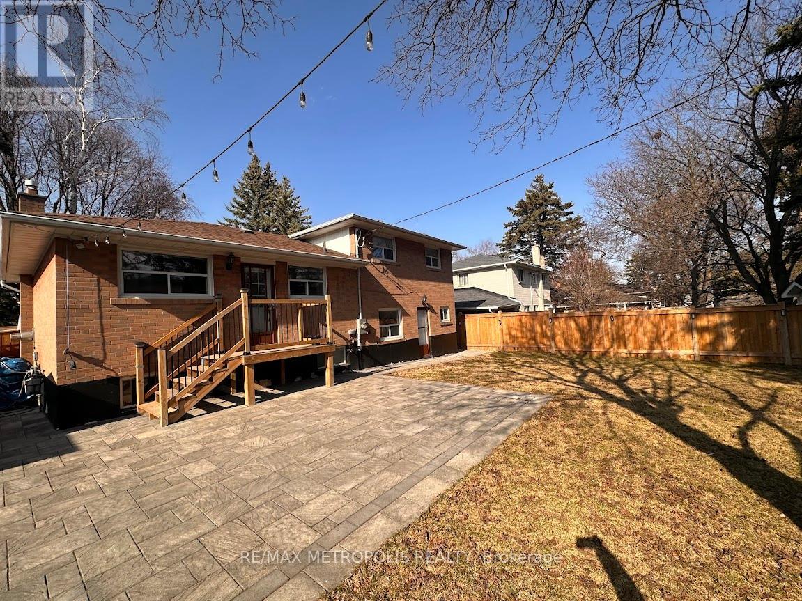 9 Gladiator Road, Markham, Ontario  L3P 1J1 - Photo 37 - N12941130