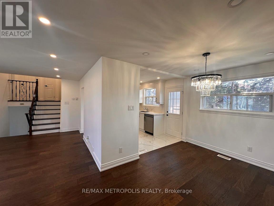 9 Gladiator Road, Markham, Ontario  L3P 1J1 - Photo 8 - N12941130