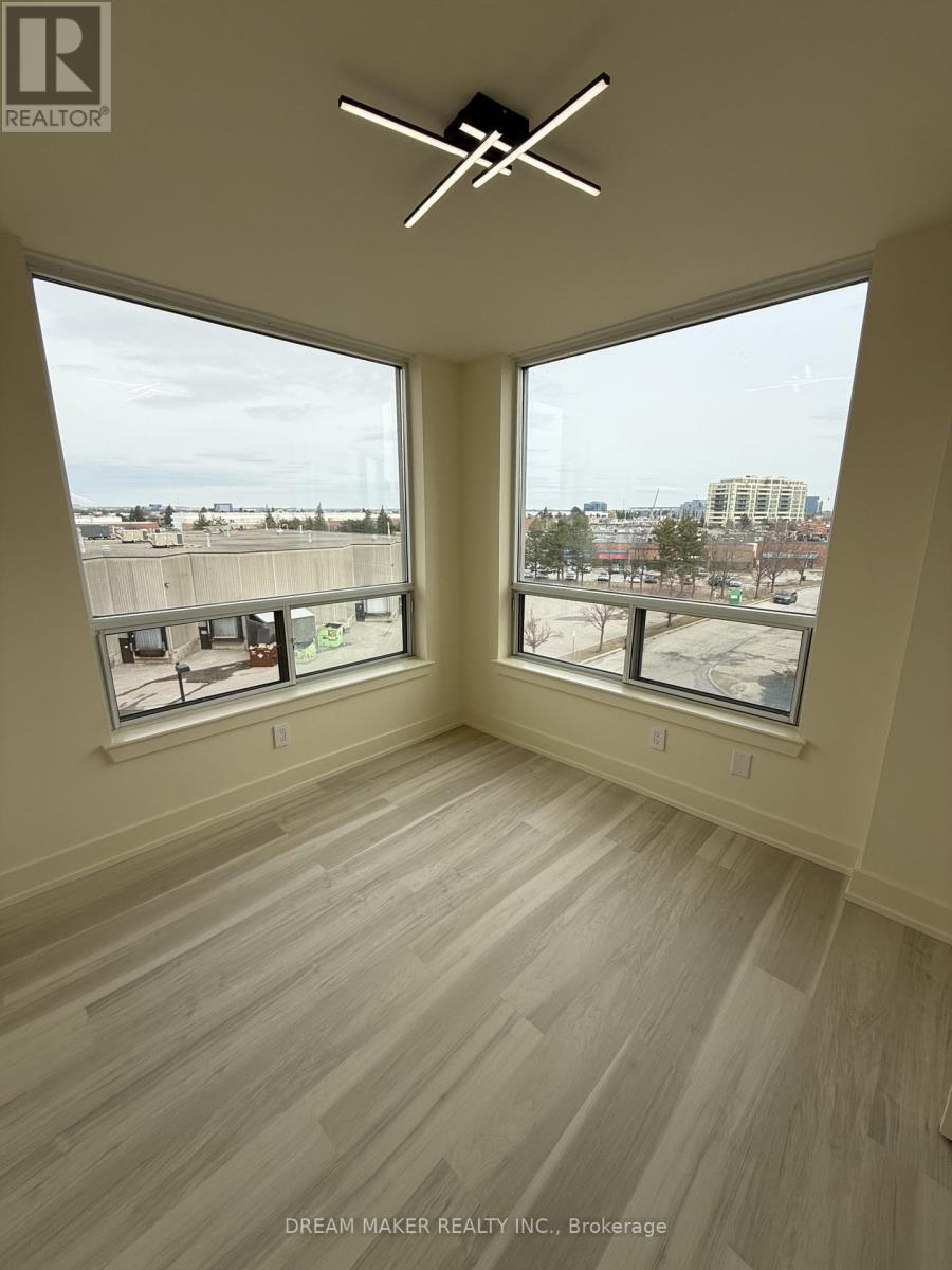 310 - 9017 Leslie Street, Richmond Hill, Ontario  L4B 4R8 - Photo 27 - N12941138