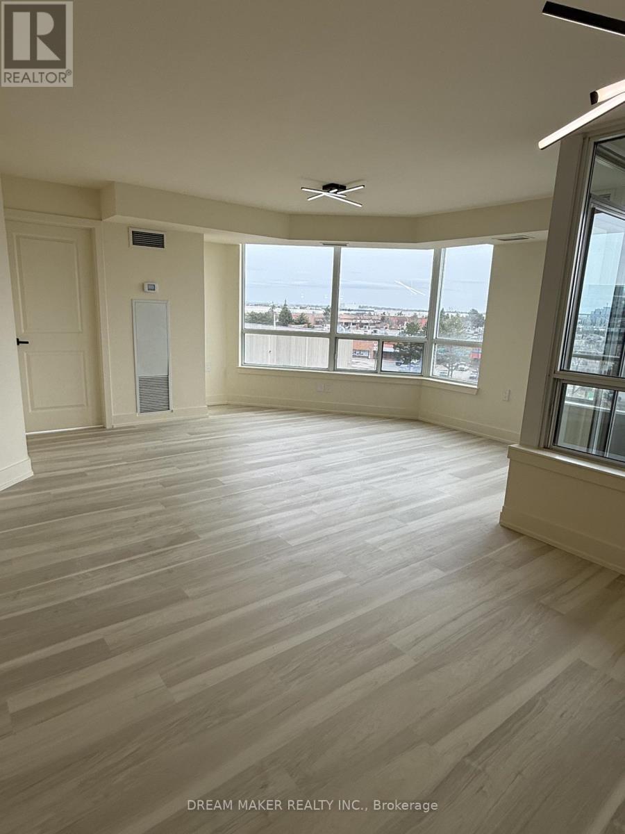 310 - 9017 Leslie Street, Richmond Hill, Ontario  L4B 4R8 - Photo 9 - N12941138