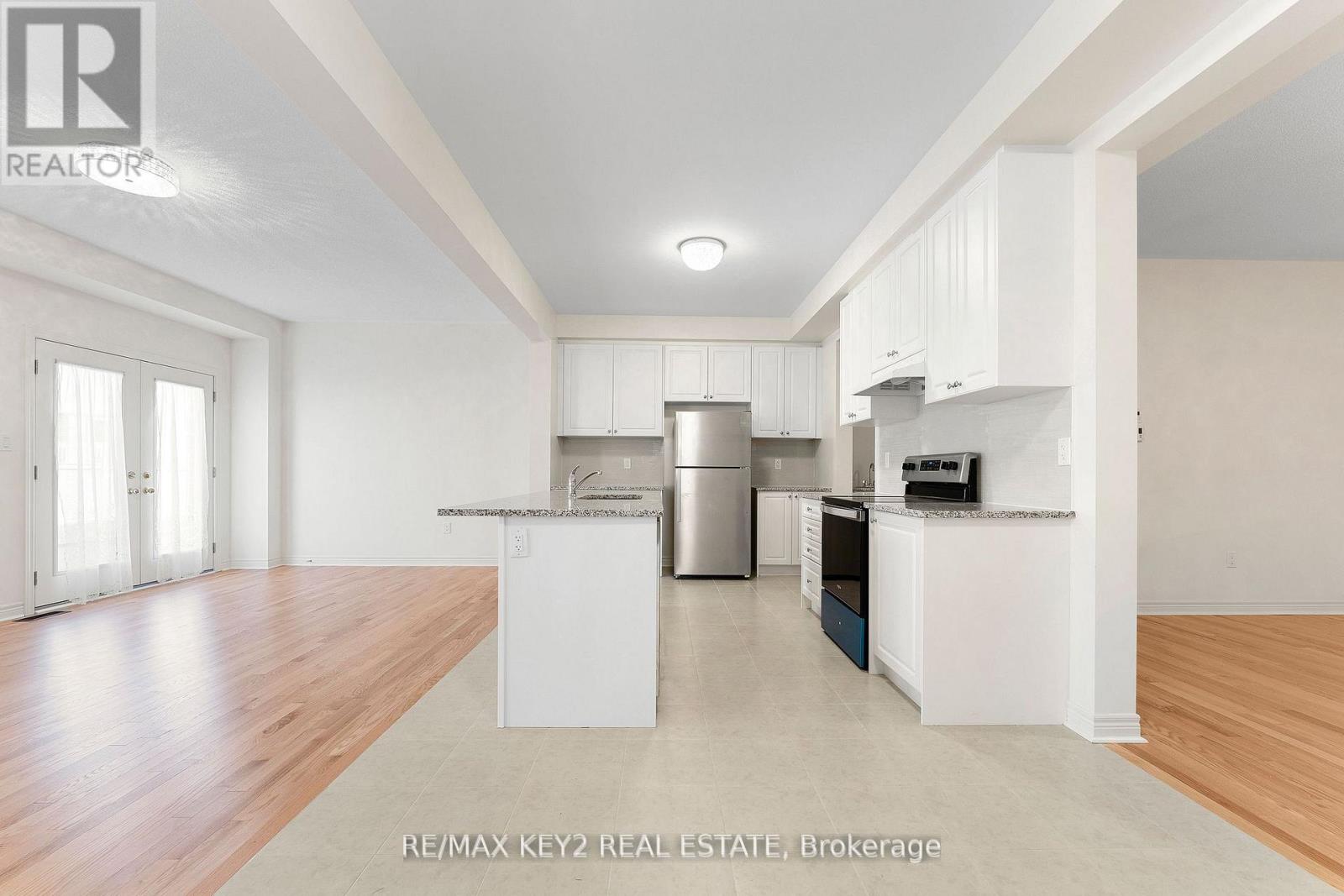 175 Hartney Drive, Richmond Hill, Ontario  L4S 0L1 - Photo 10 - N12941164