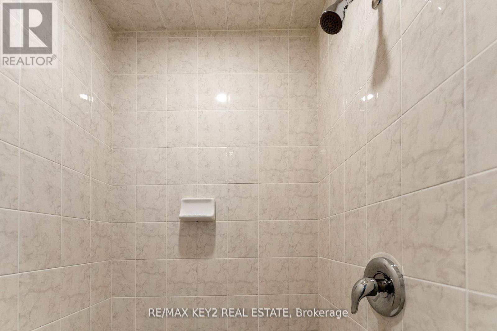 175 Hartney Drive, Richmond Hill, Ontario  L4S 0L1 - Photo 20 - N12941164