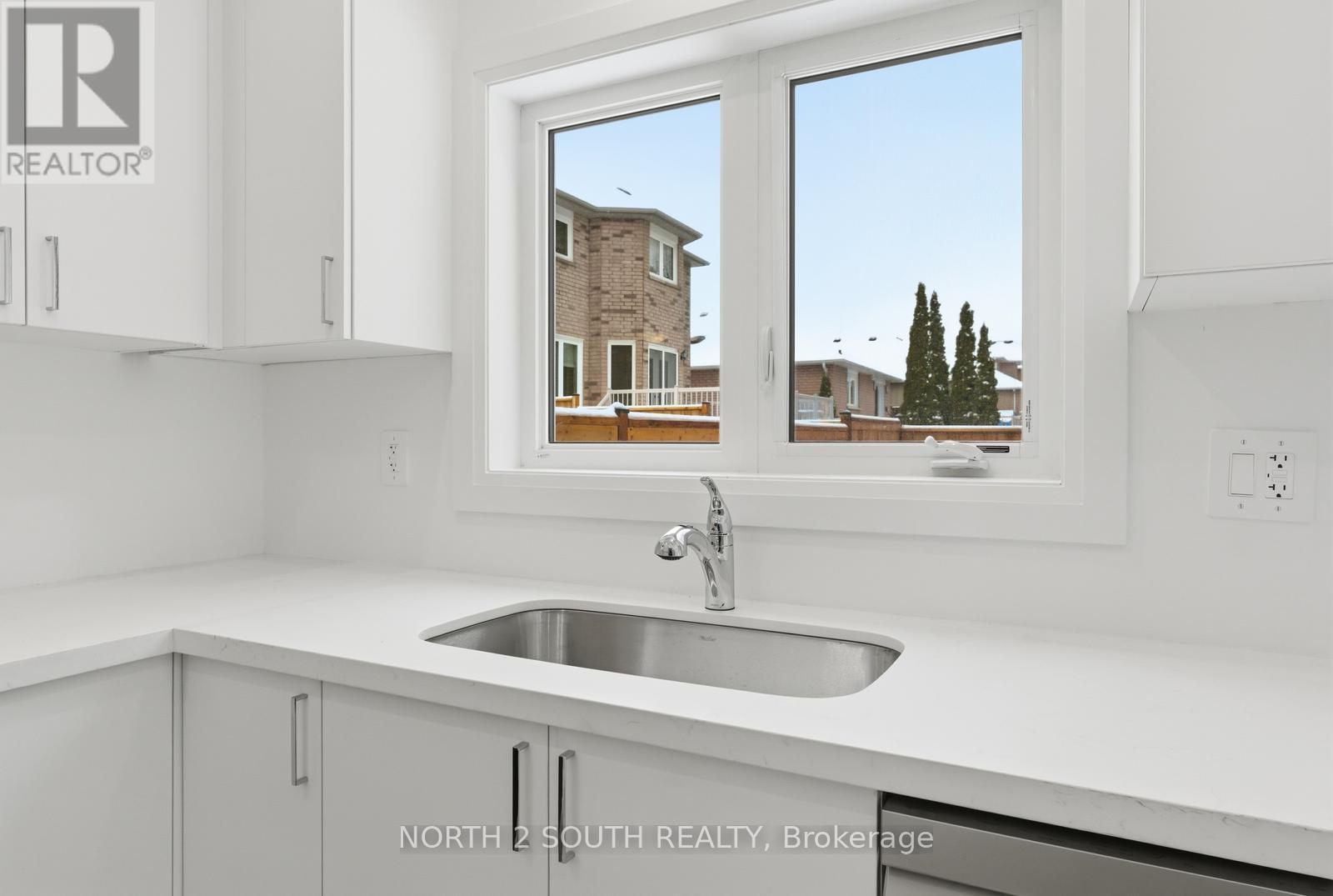 36 Virro Court, Vaughan, Ontario  L4H 5G5 - Photo 14 - N12941214