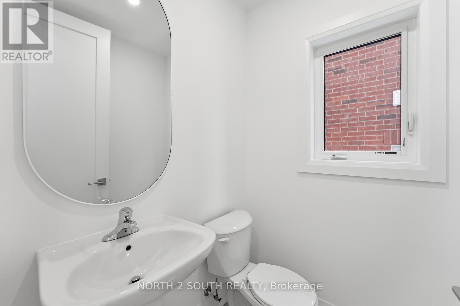 36 Virro Court, Vaughan, Ontario  L4H 5G5 - Photo 16 - N12941214