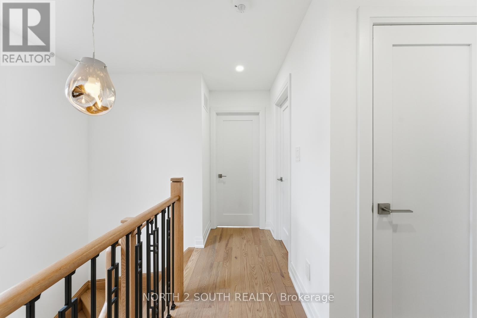 36 Virro Court, Vaughan, Ontario  L4H 5G5 - Photo 18 - N12941214