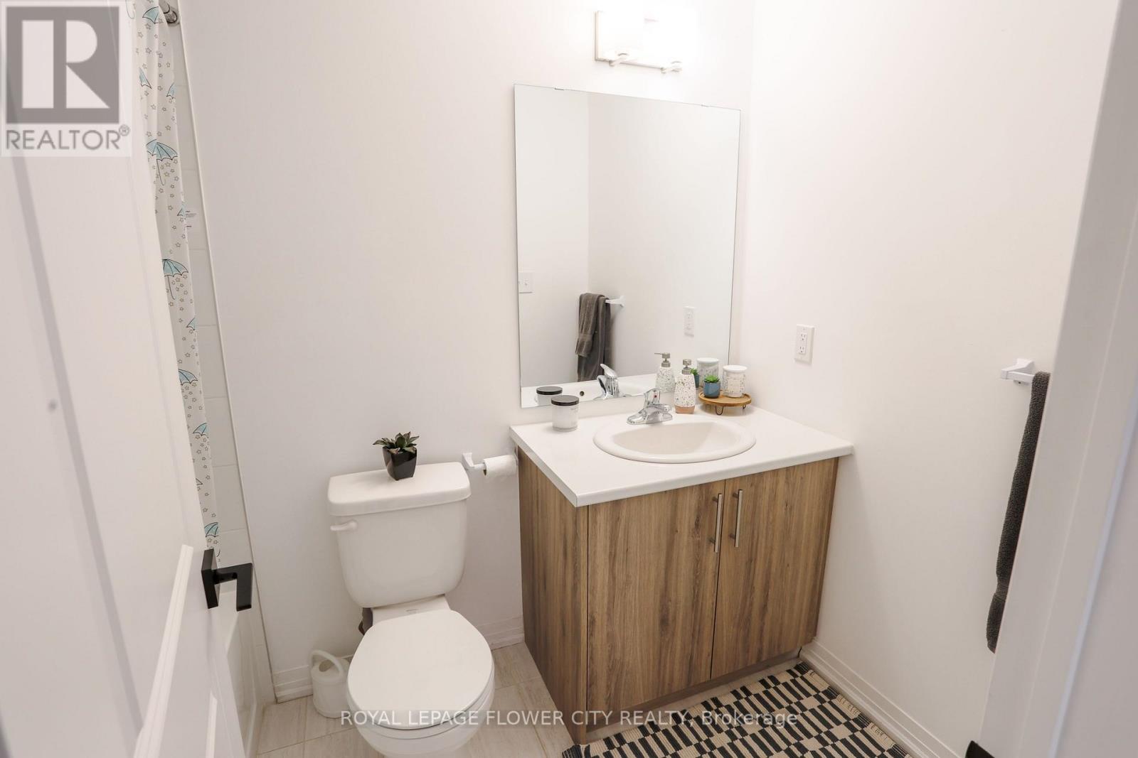 16 Fairlane Avenue, Barrie (Painswick South), Ontario  L9J 0M9 - Photo 18 - S12941022