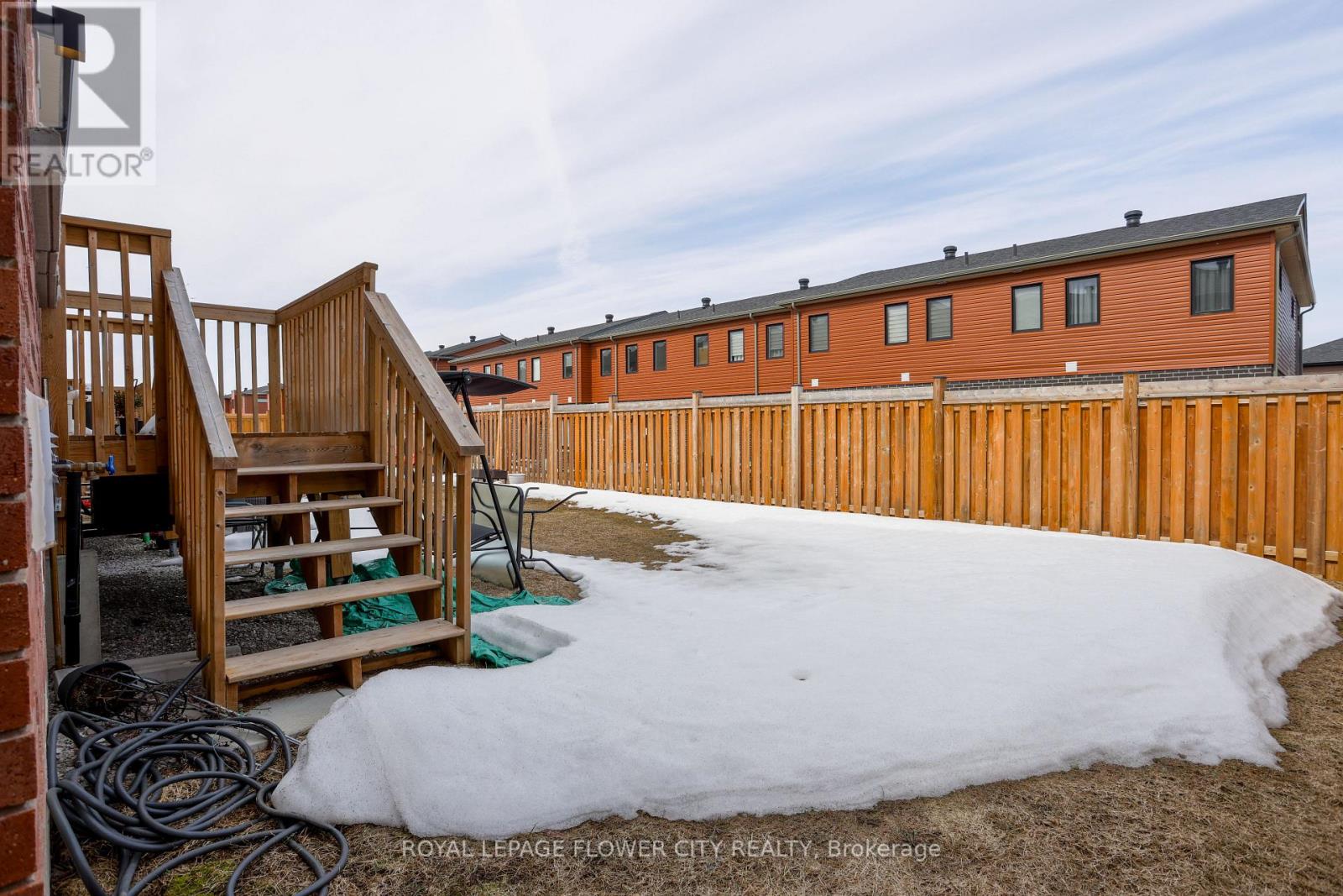 16 Fairlane Avenue, Barrie (Painswick South), Ontario  L9J 0M9 - Photo 24 - S12941022