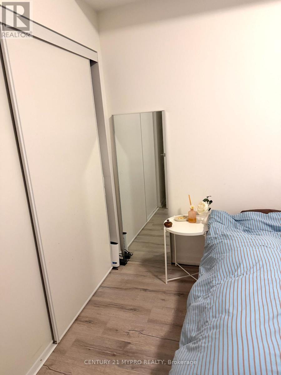 312 - 52 Forest Manor Road, Toronto, Ontario  M2J 0E2 - Photo 5 - C12894086