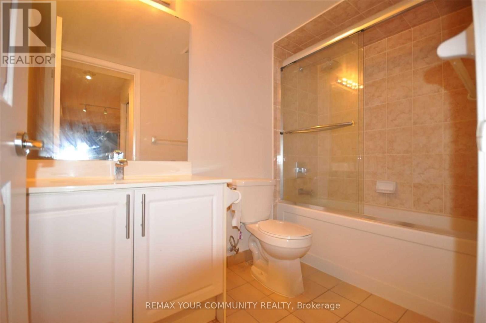 - - 18 Harding Boulevard, Richmond Hill, Ontario L4C 0T3 - Photo 10 - N12938952