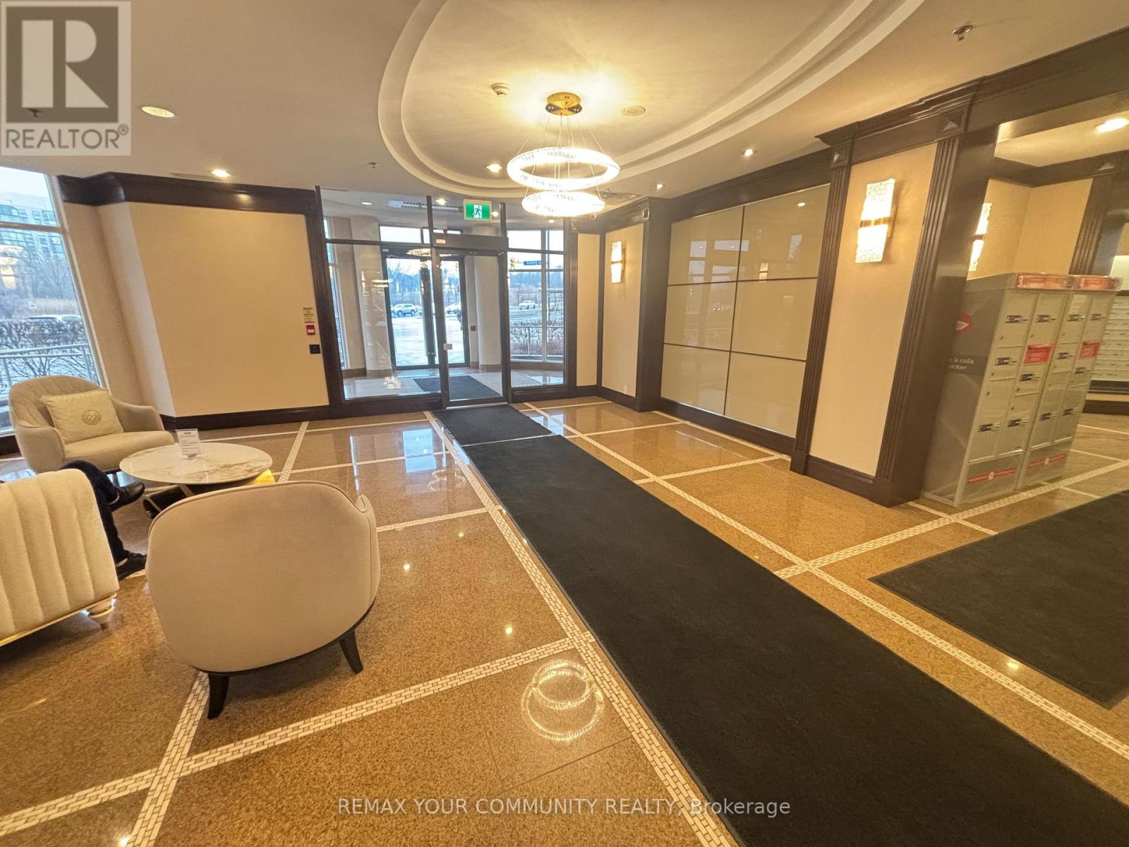 - - 18 Harding Boulevard, Richmond Hill, Ontario L4C 0T3 - Photo 21 - N12938952