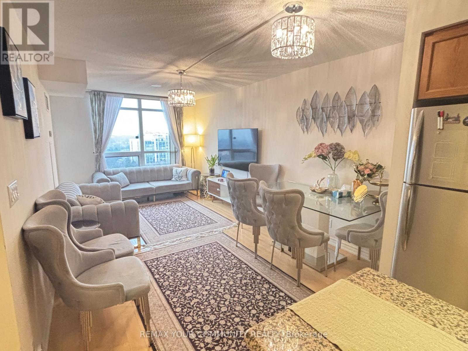 - - 18 Harding Boulevard, Richmond Hill, Ontario L4C 0T3 - Photo 9 - N12938952