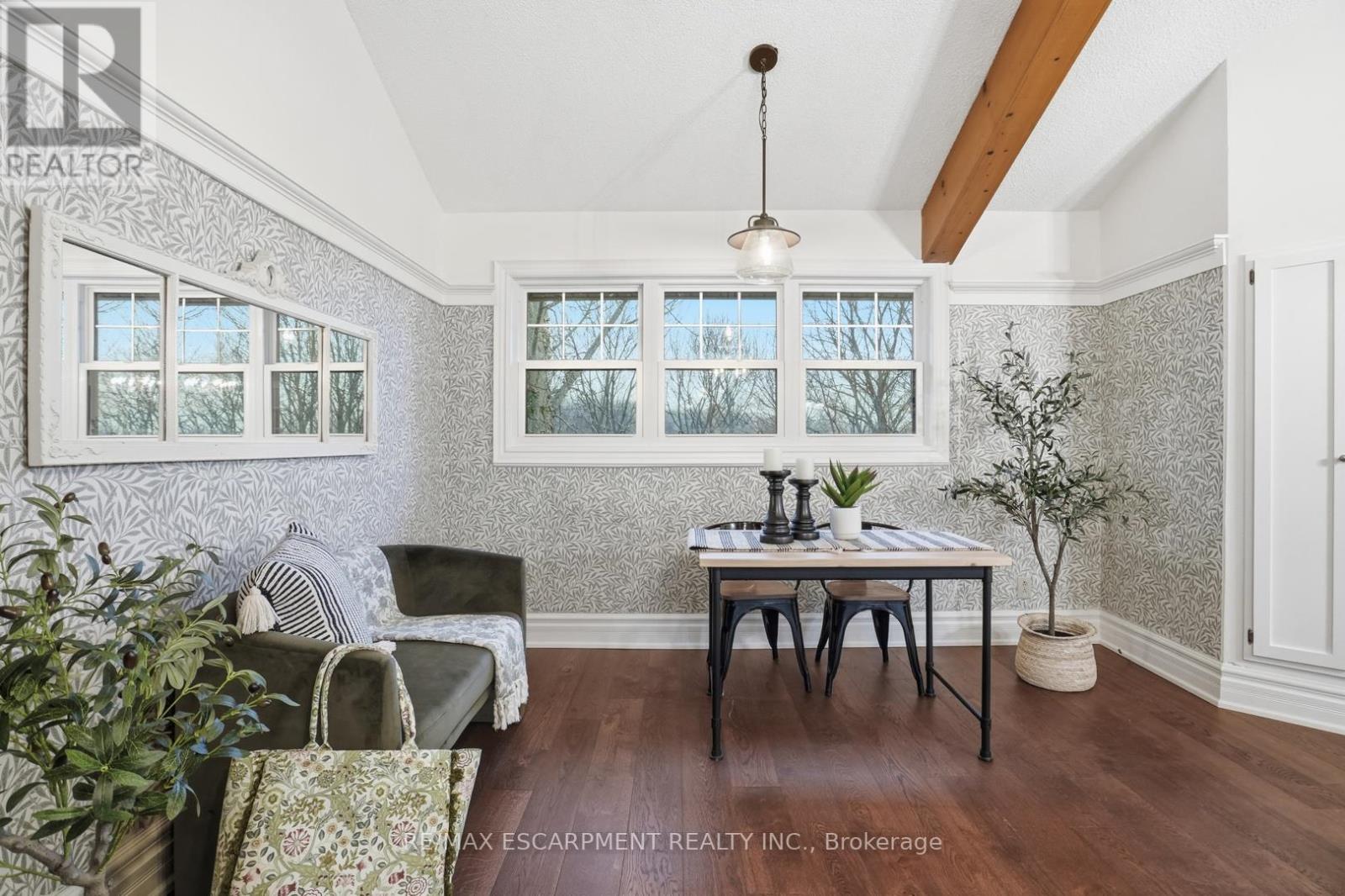 1987 Snake Road, Burlington, Ontario  L7P 4Y1 - Photo 20 - W12929810