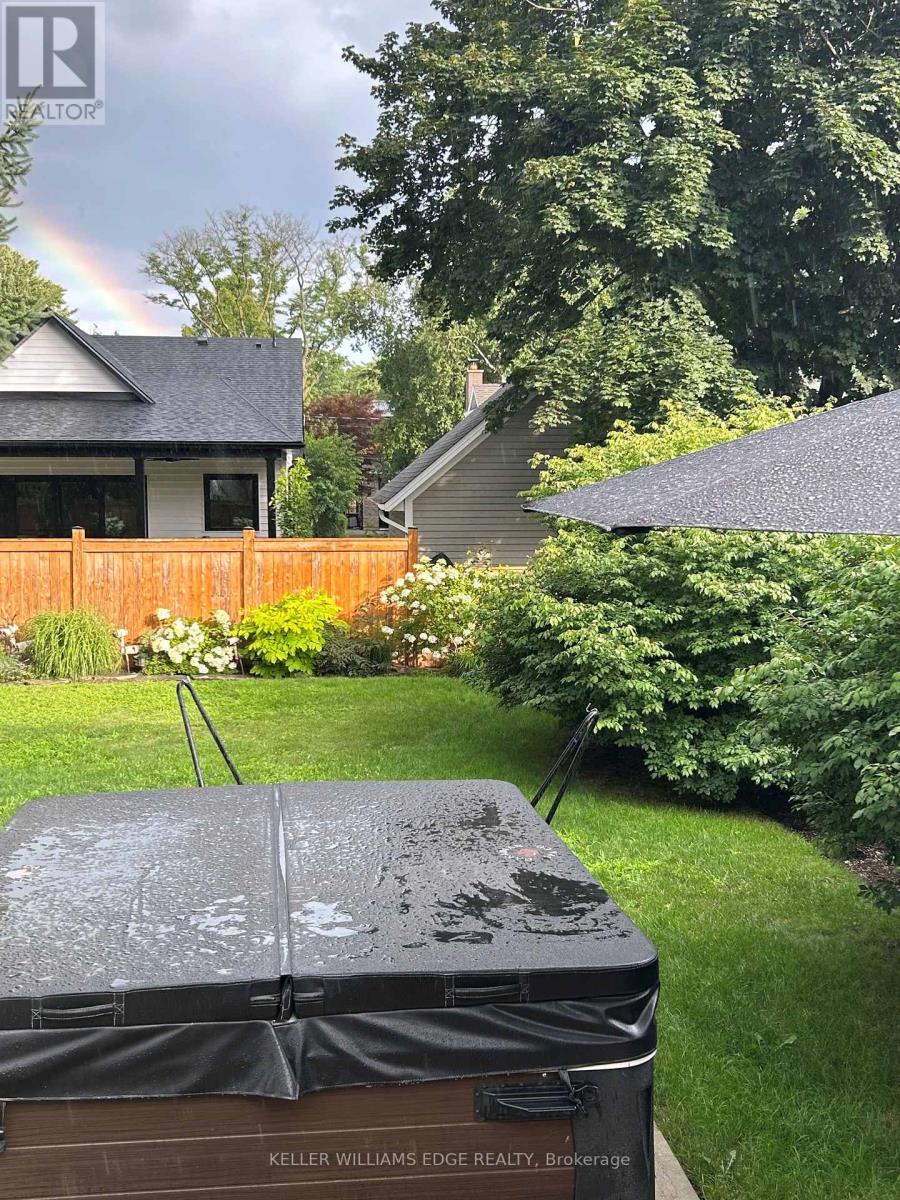 220 Townsend Avenue, Burlington, Ontario  L7T 1Z4 - Photo 47 - W12936376