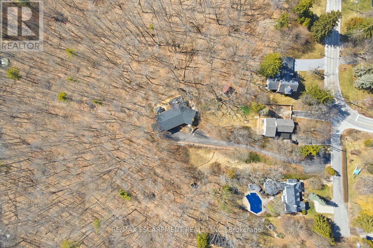 1987 Snake Road, Burlington, Ontario  L7P 4Y1 - Photo 49 - W12929810