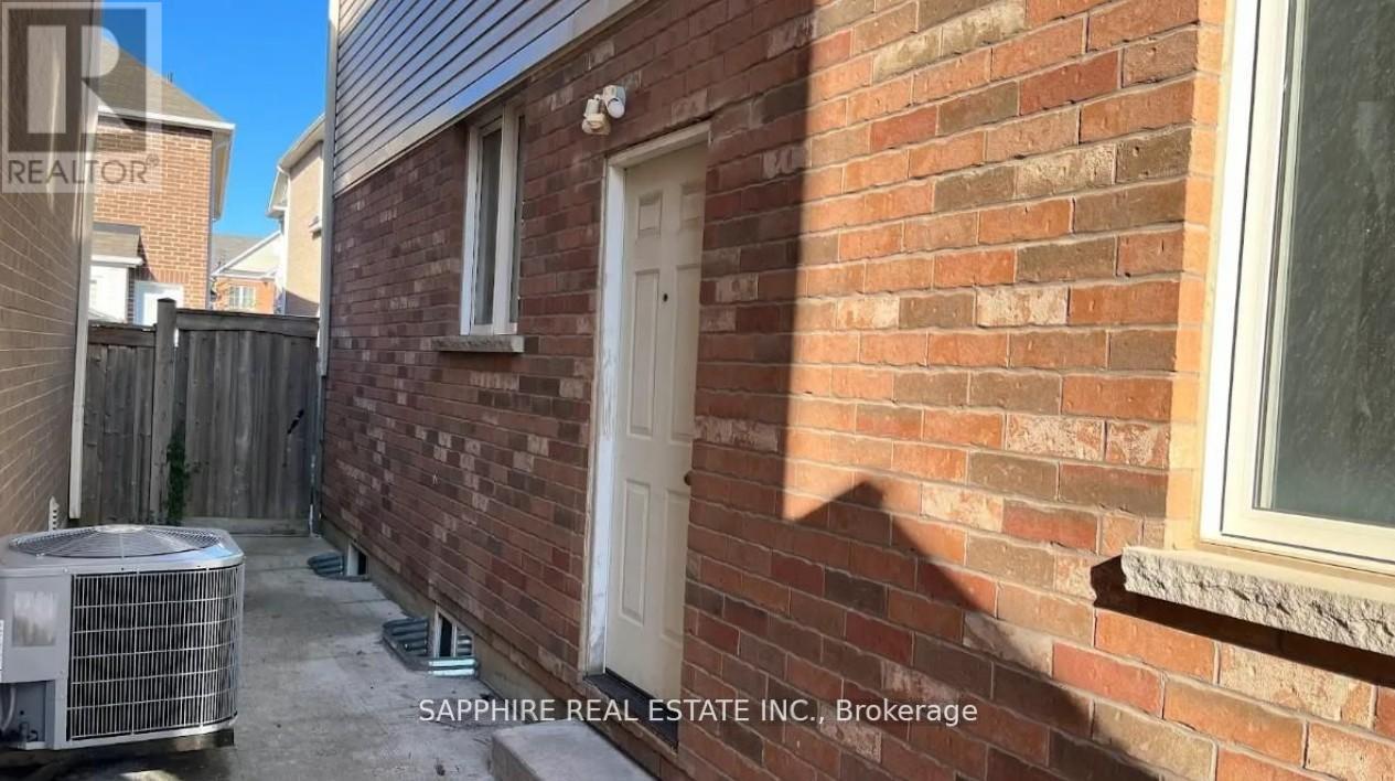 325 Trudeau Drive E, Milton, Ontario  L9T 8Y7 - Photo 31 - W12941044