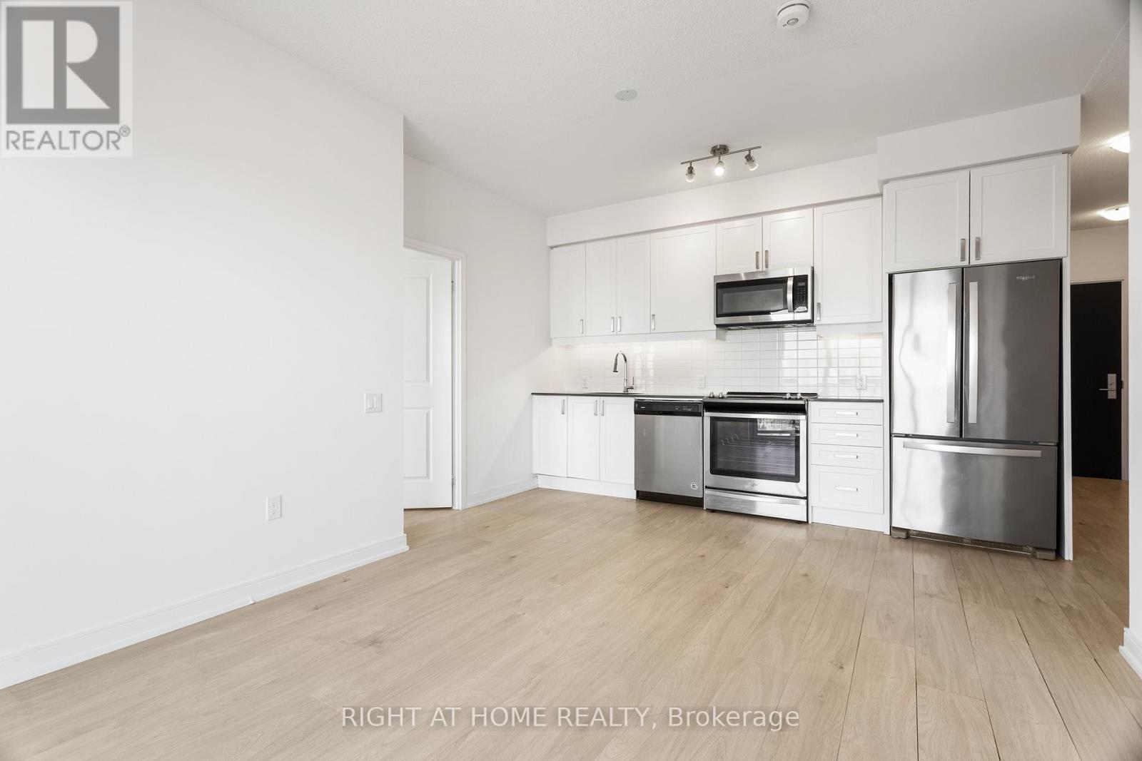 2203 - 8 Nahani Way, Mississauga, Ontario  L4Z 0C6 - Photo 10 - W12941204