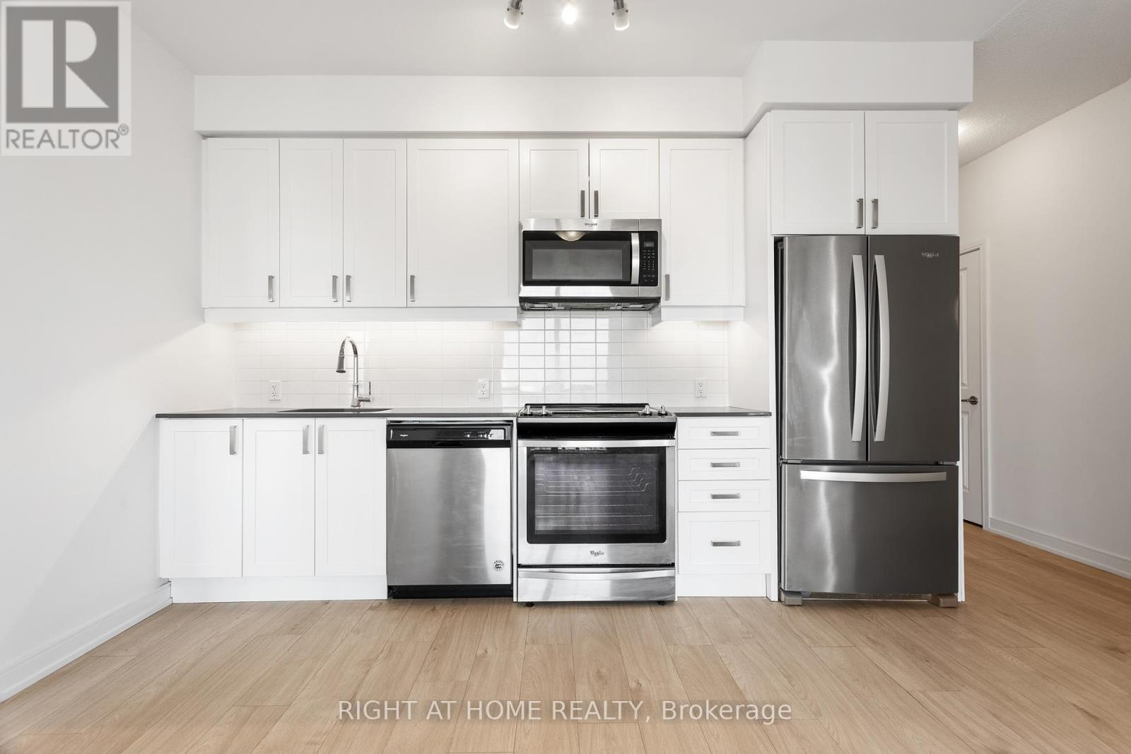 2203 - 8 Nahani Way, Mississauga, Ontario  L4Z 0C6 - Photo 11 - W12941204