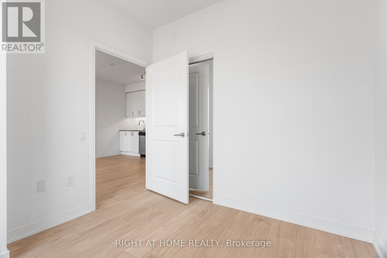 2203 - 8 Nahani Way, Mississauga, Ontario  L4Z 0C6 - Photo 17 - W12941204