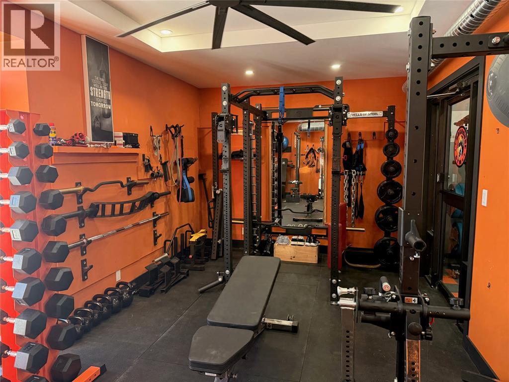 747 Broadway Street, Plympton-Wyoming, Ontario  N0N 1T0 - Photo 43 - 26006632