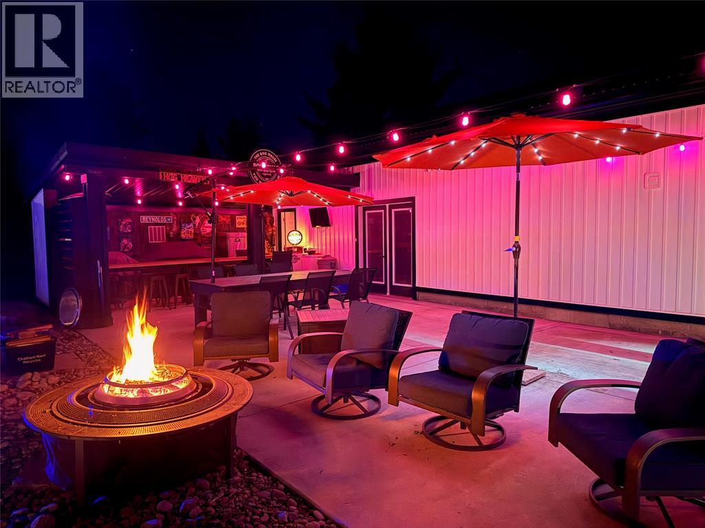 747 Broadway Street, Plympton-Wyoming, Ontario  N0N 1T0 - Photo 47 - 26006632