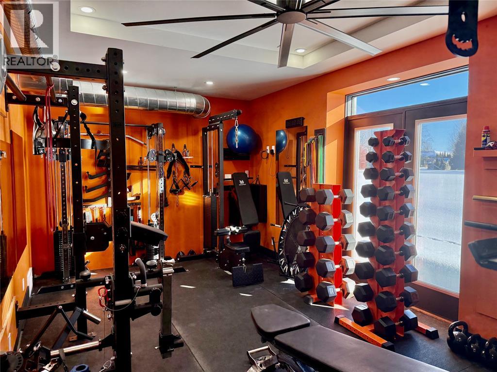 747 Broadway Street, Plympton-Wyoming, Ontario  N0N 1T0 - Photo 42 - 26006632