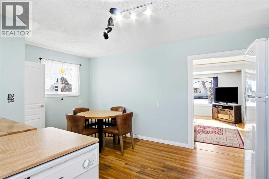 1122 Centre Street, Carstairs, Alberta  T0M 0N0 - Photo 8 - A2294697