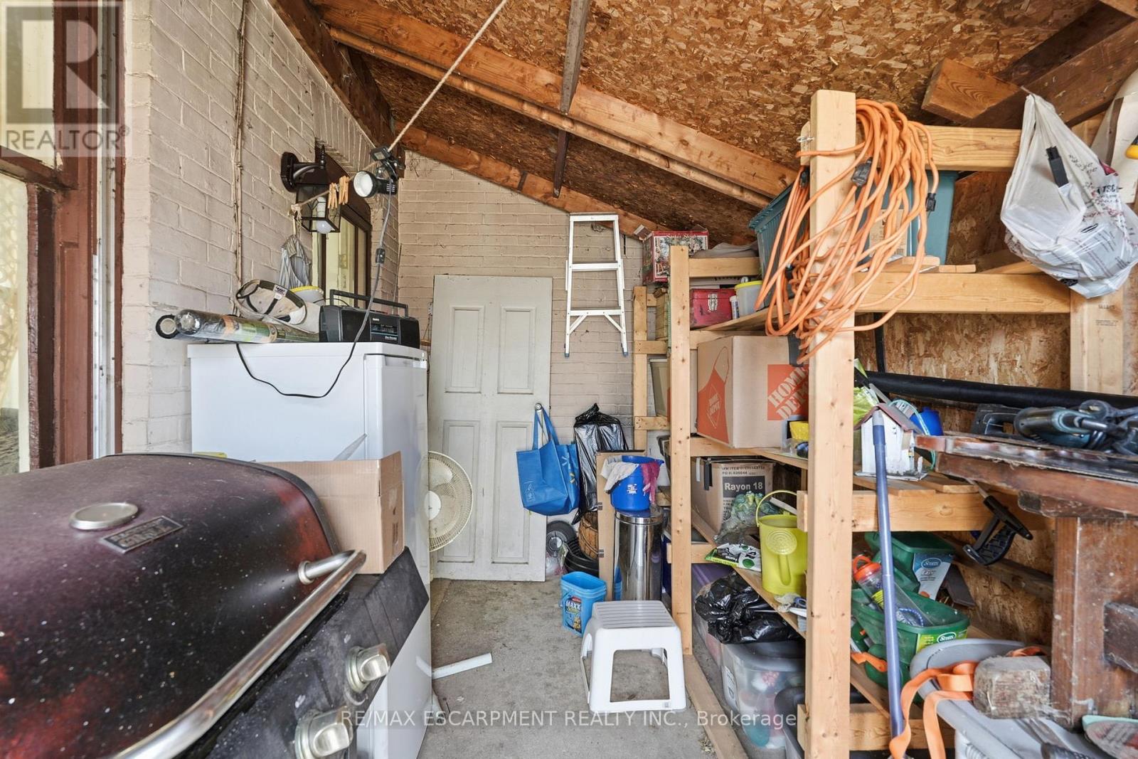 56 Victoria Street, Brantford, Ontario  N3S 3K2 - Photo 24 - X12941038