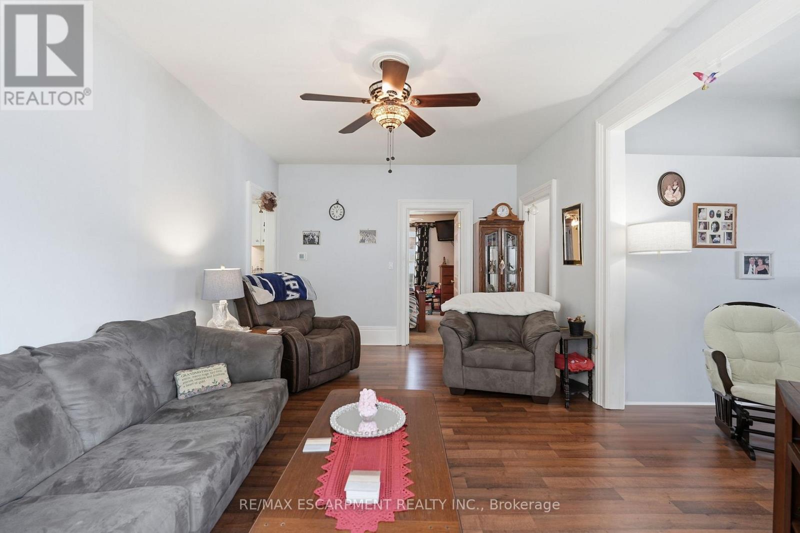 56 Victoria Street, Brantford, Ontario  N3S 3K2 - Photo 9 - X12941038