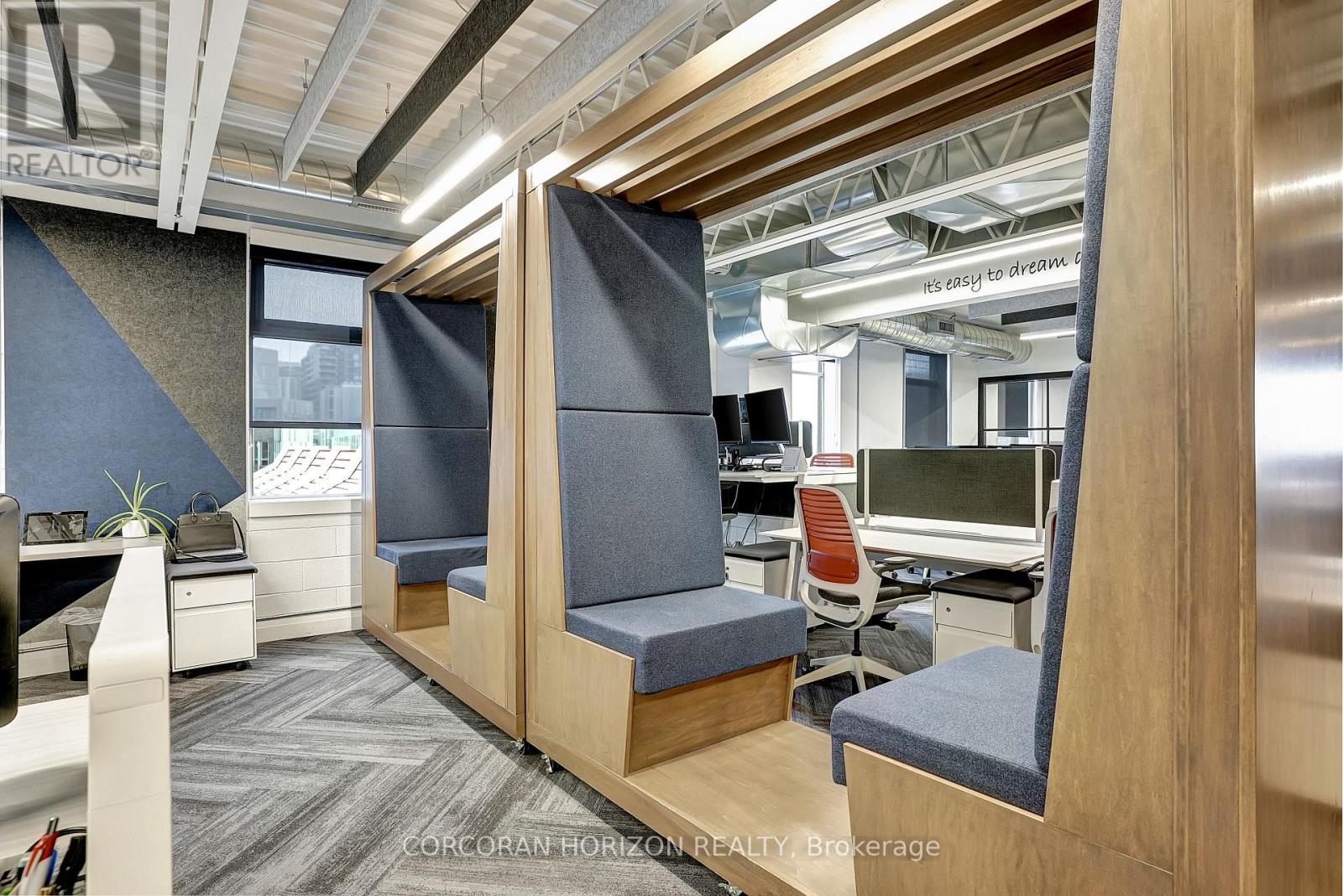 618 King Street W, Kitchener, Ontario  N2G 1C8 - Photo 34 - X12941100