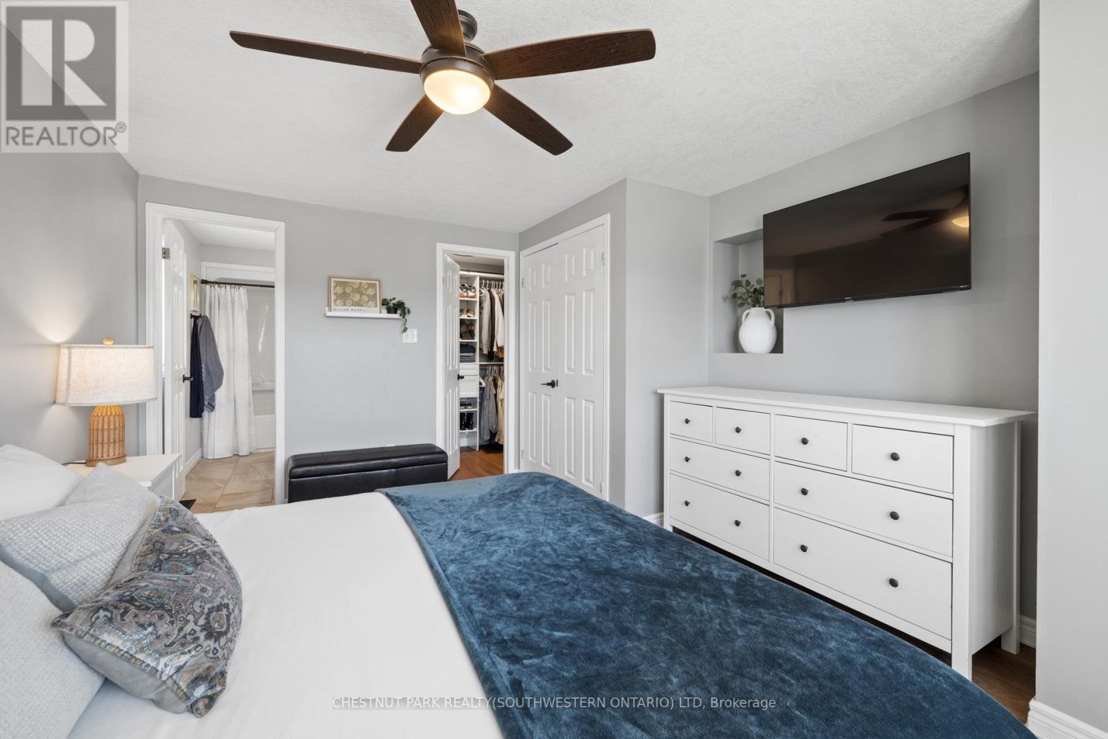 72 Copper Leaf Street, Kitchener, Ontario  N2E 3T5 - Photo 24 - X12941166